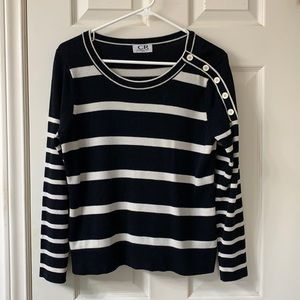 🌷3 for $25🌷Carroll Reed, US MP, Black & White Wide Stripe Long Sleeved Knit Top